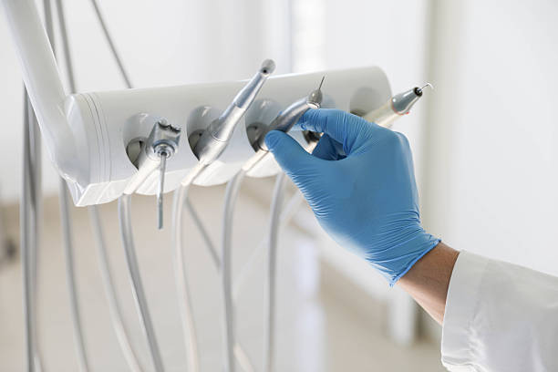 Professional Emergency Dentist technician working in Santa Barbara, CA